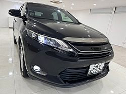 Toyota Harrier 2.0 Sunroof 2015 Black Rear Entertainment